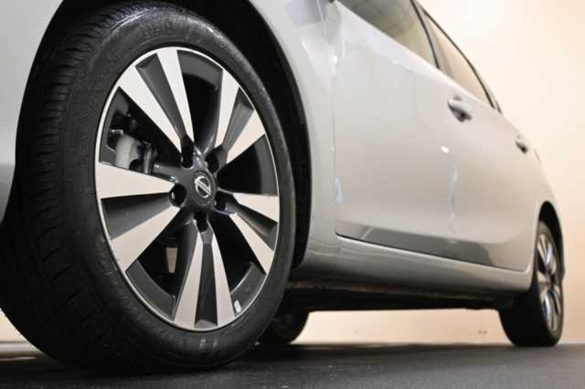 Nissan Pulsar 1.5l - ARGENTO - ARG