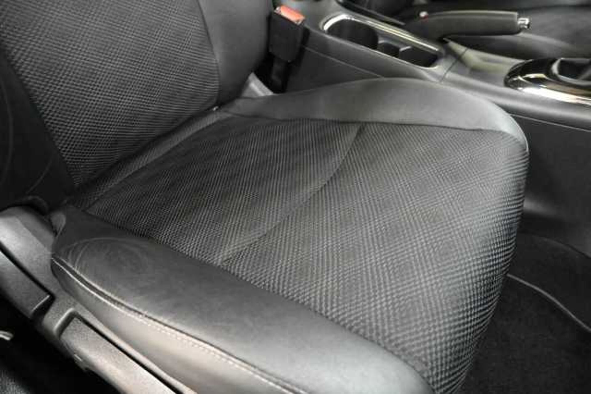 Nissan Pulsar 1.5l - ARGENTO - ARG