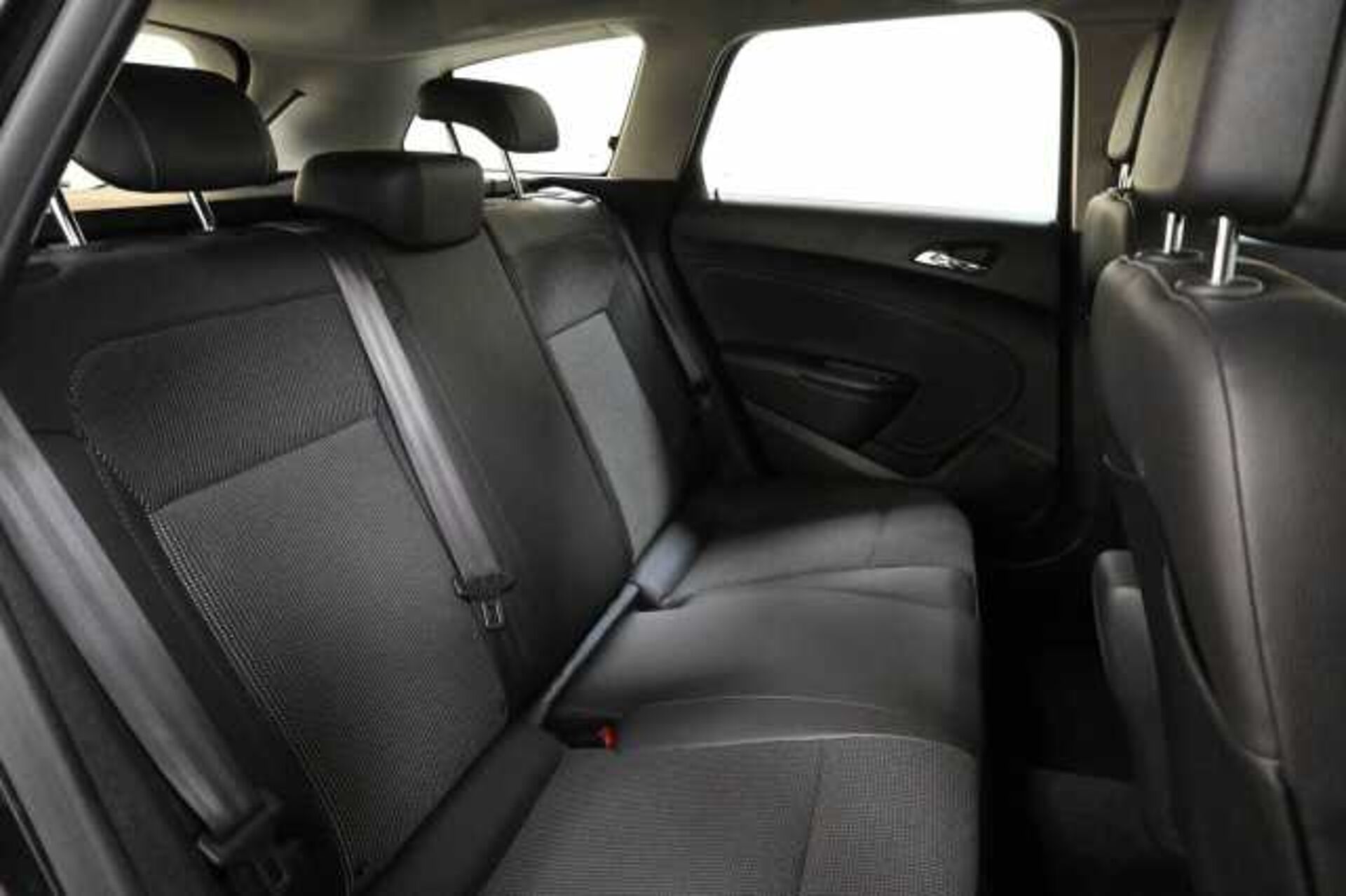 Opel Astra 1.7l - Nero