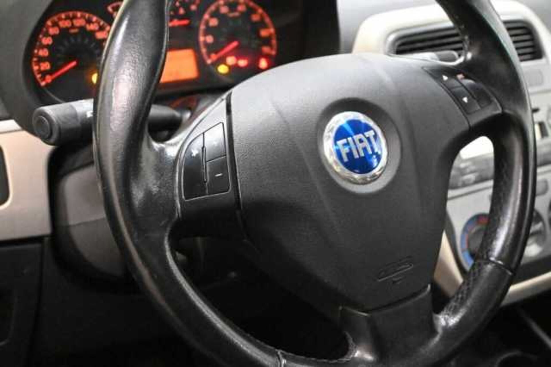 Fiat Grande Punto 1.2l - GRIGIO - G