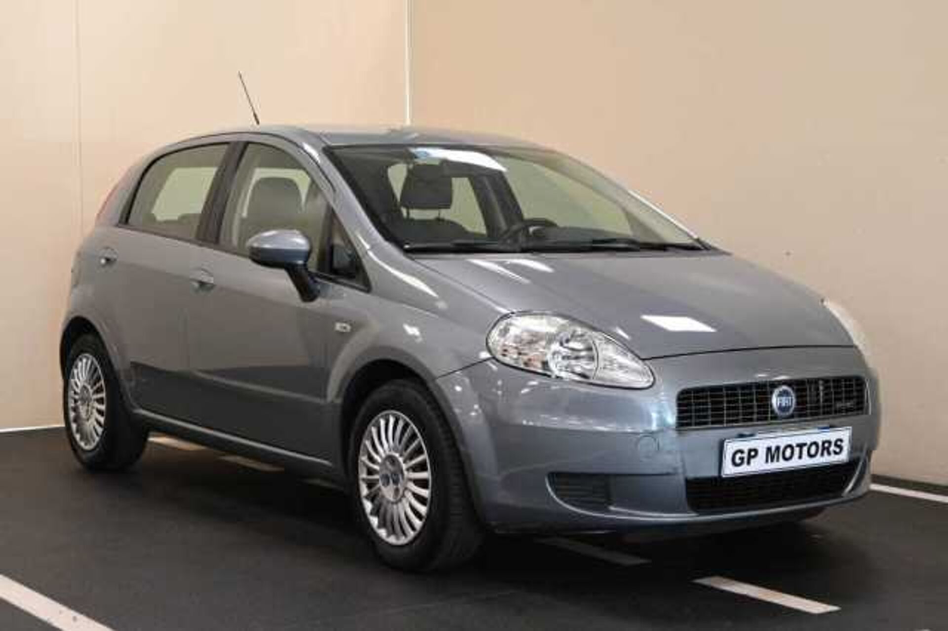 Fiat Grande Punto 1.2l - GRIGIO - G