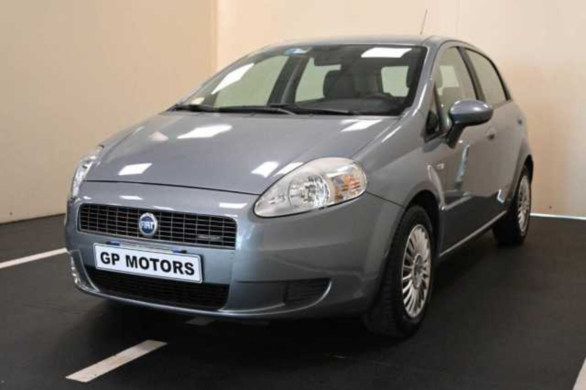 Fiat Grande Punto 1.2l - GRIGIO - G