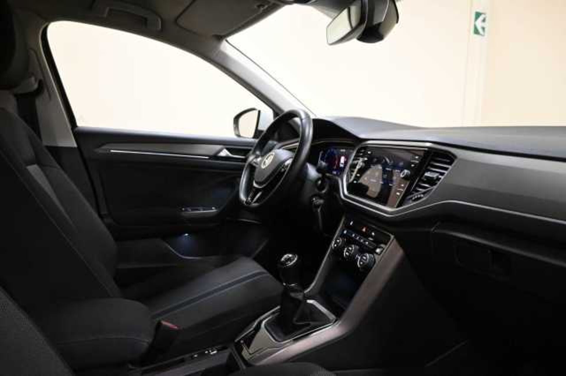 Volkswagen T-Roc 1.0l - Nero