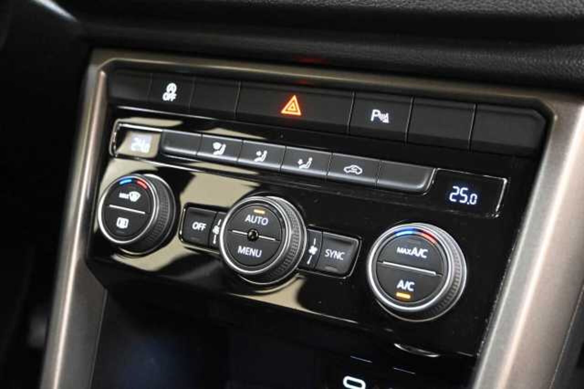 Volkswagen T-Roc 1.0l - Nero