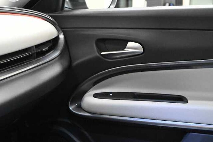 Fiat 600 Hybrid 1.2l