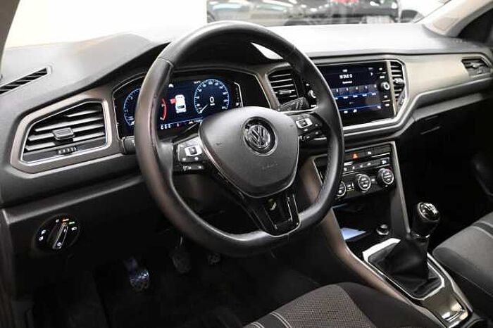 Volkswagen T-Roc 1.6l