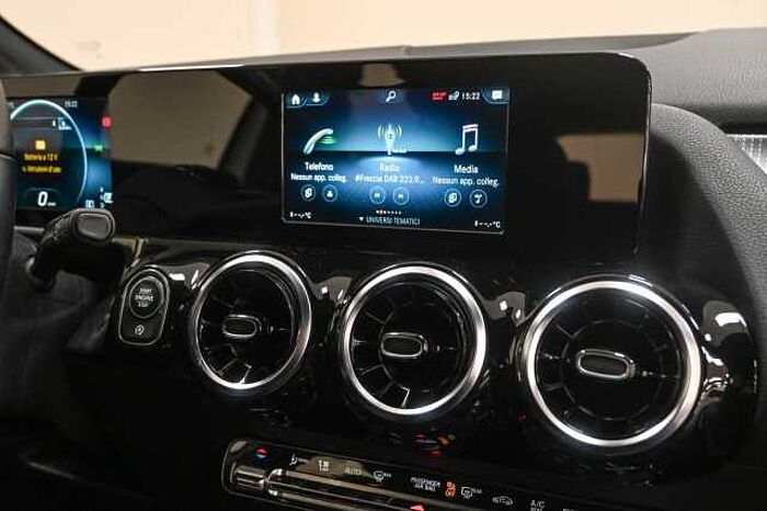 Mercedes-Benz GLA 200 2l