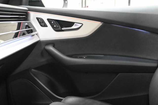 Audi Q8 3.0l - Grigio