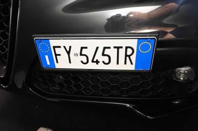 Alfa Romeo Stelvio 2.1l - NERO METALLIZZATO