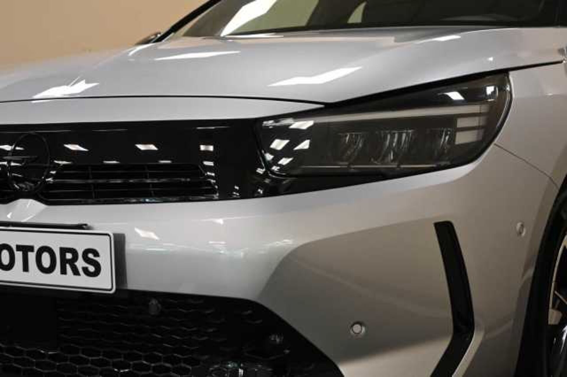 Opel Corsa 1.2l - ARGENTO - ARG