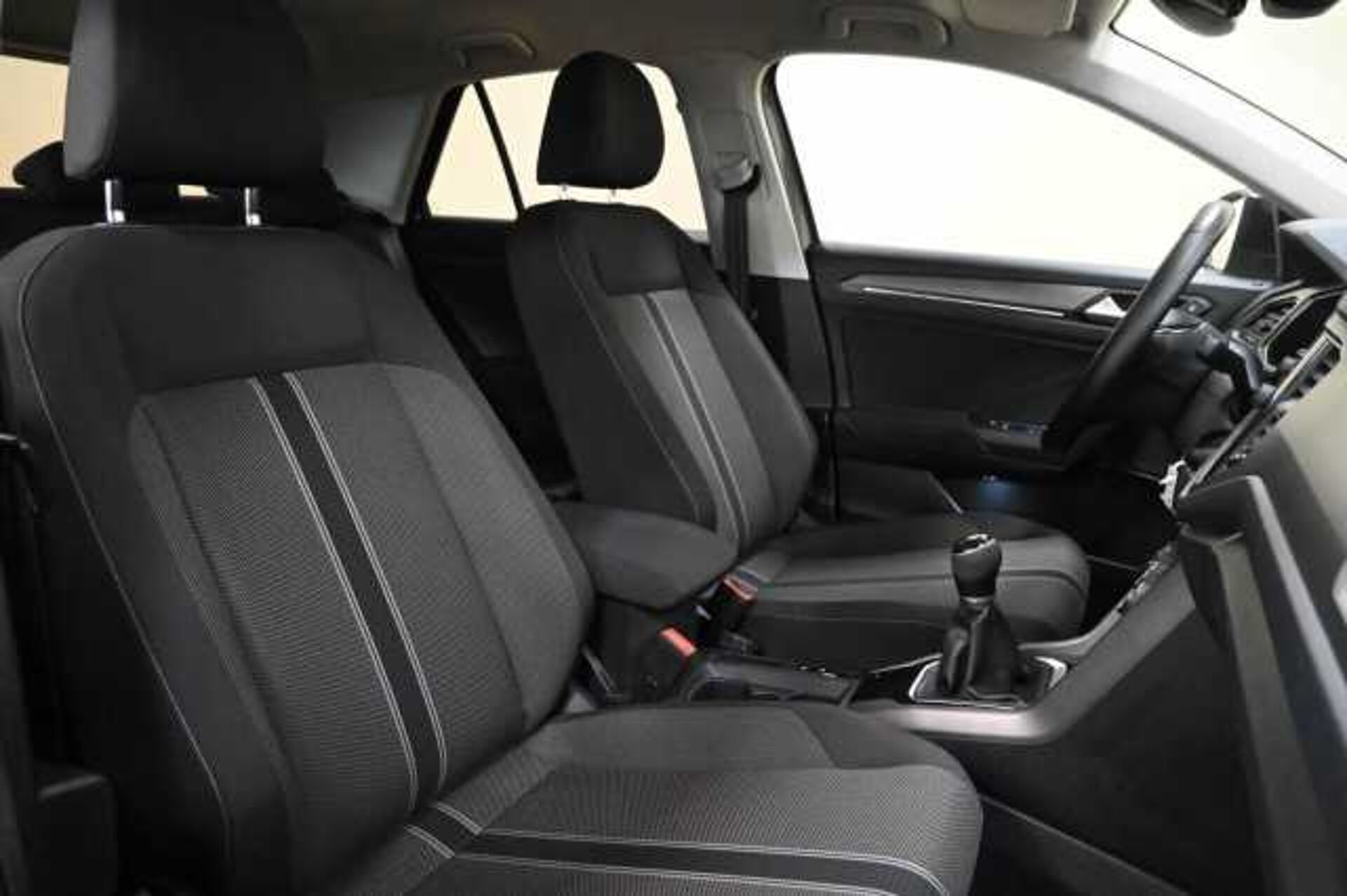 Volkswagen T-Roc 1.6l - Grigio