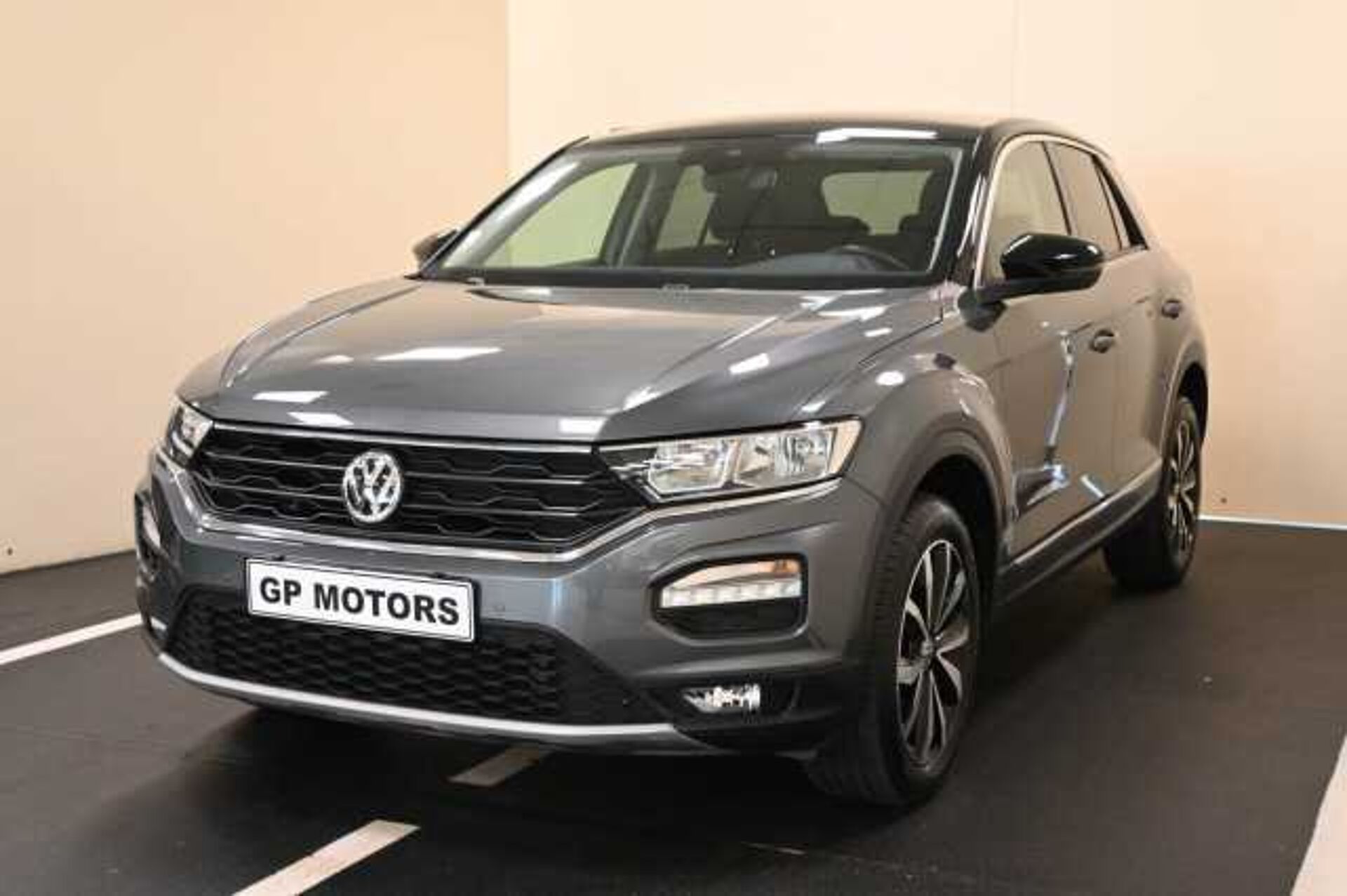 Volkswagen T-Roc 1.6l - Grigio