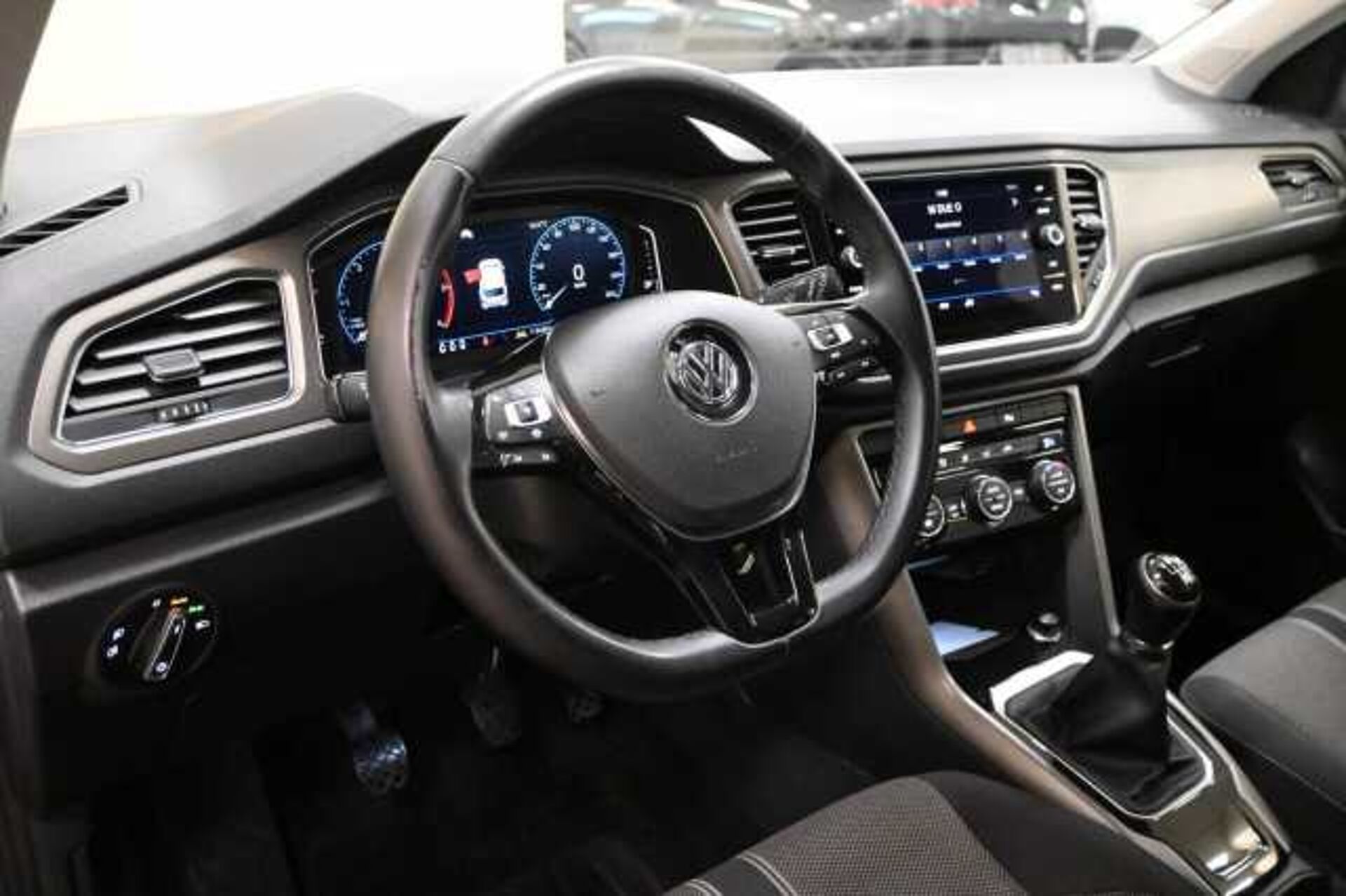 Volkswagen T-Roc 1.6l - Grigio