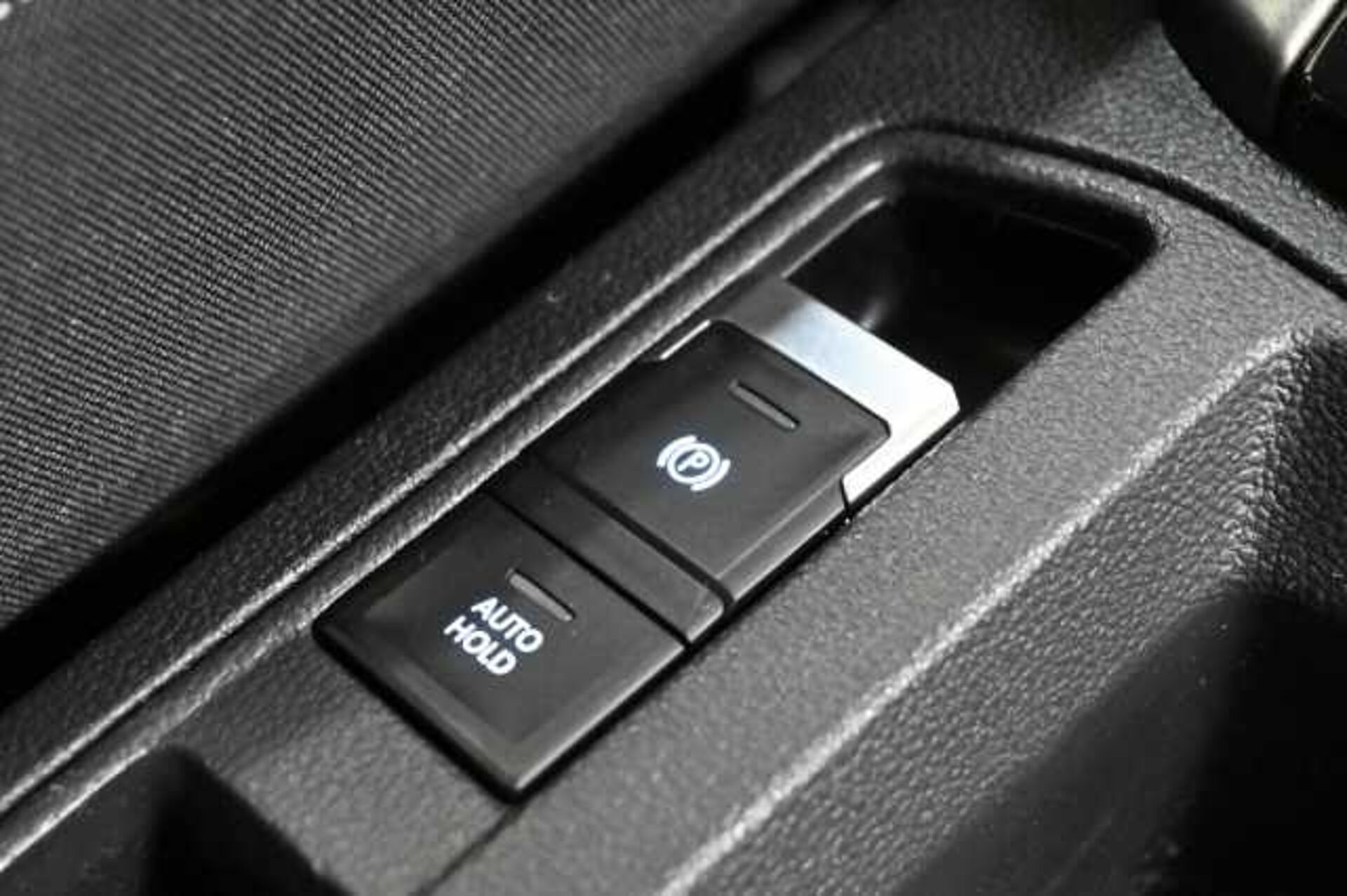 Volkswagen T-Roc 1.6l - Grigio