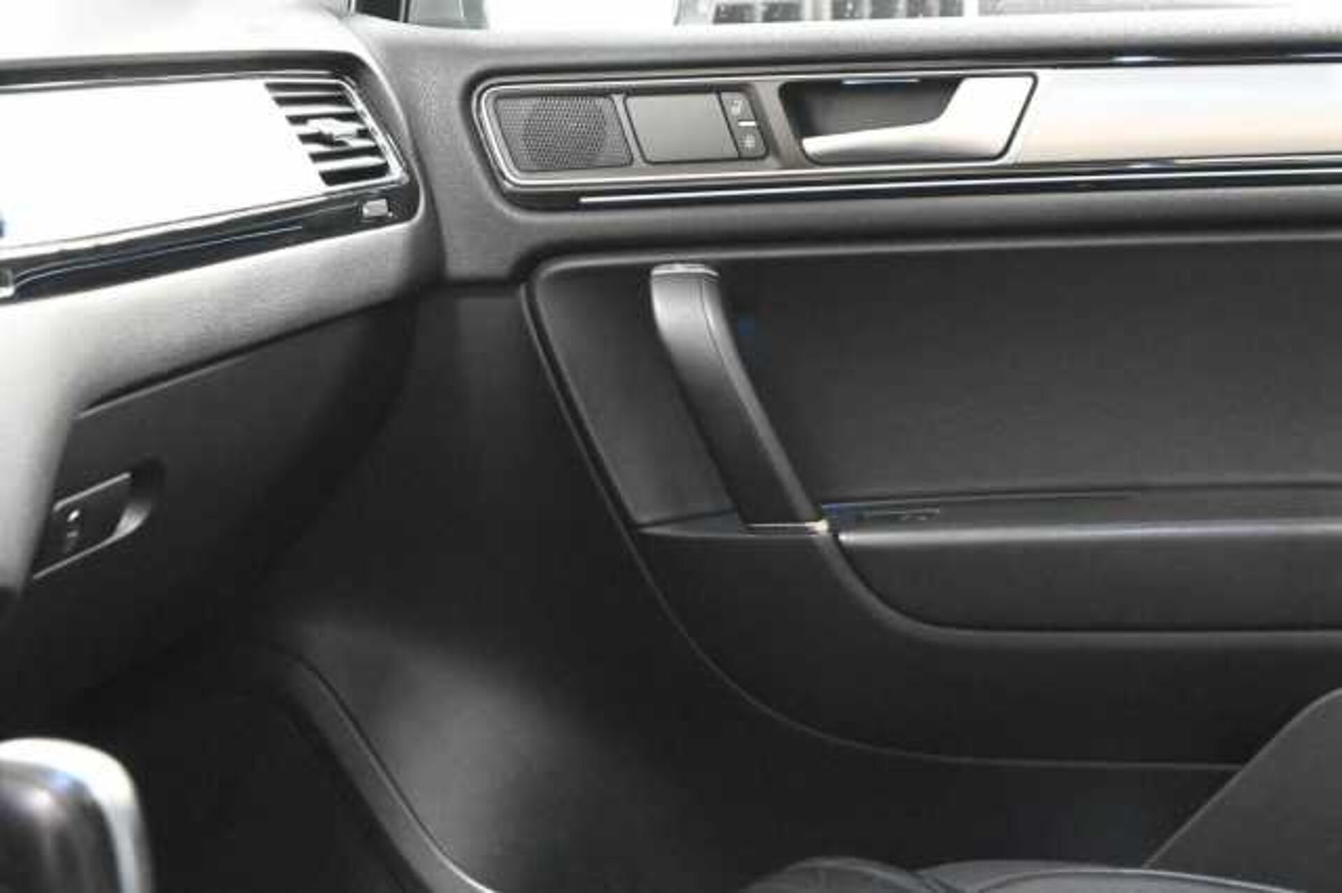 Volkswagen Touareg 3ª serie 3.0l - Grigio