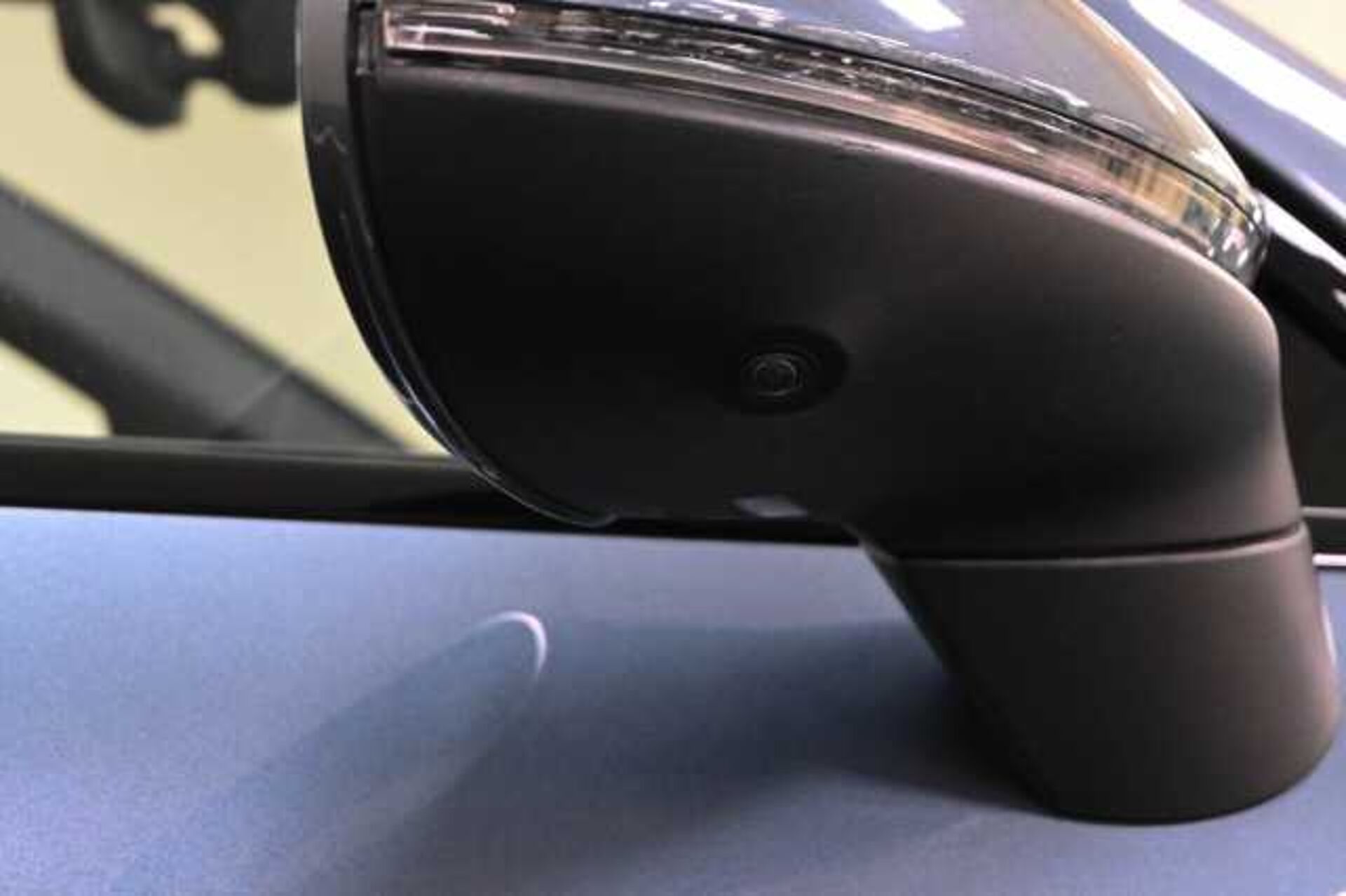 Porsche Cayenne 3.0l - BLU METALLIZZATO - B/MET