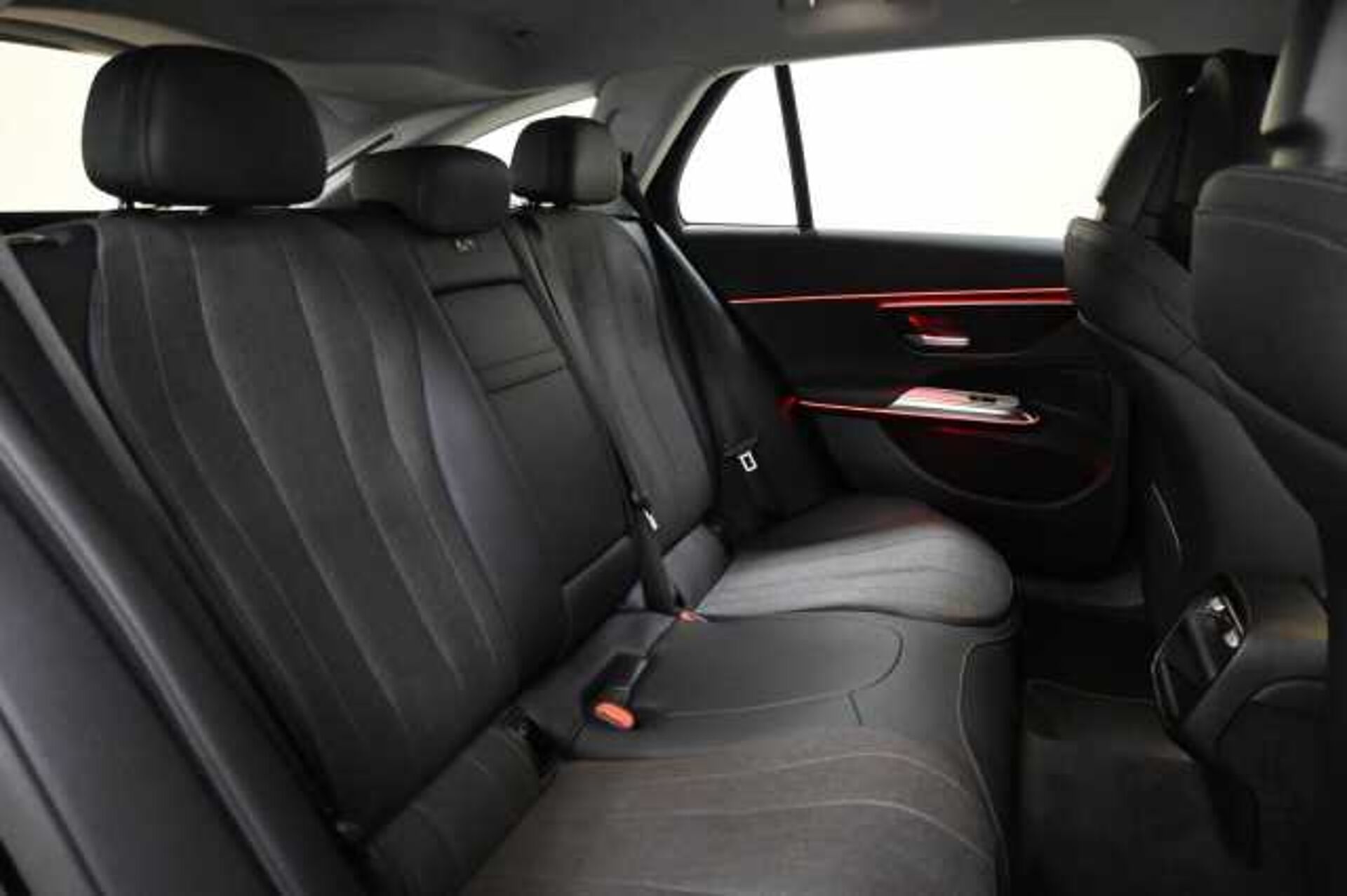 Mercedes-Benz E 220 2.0l - Nero