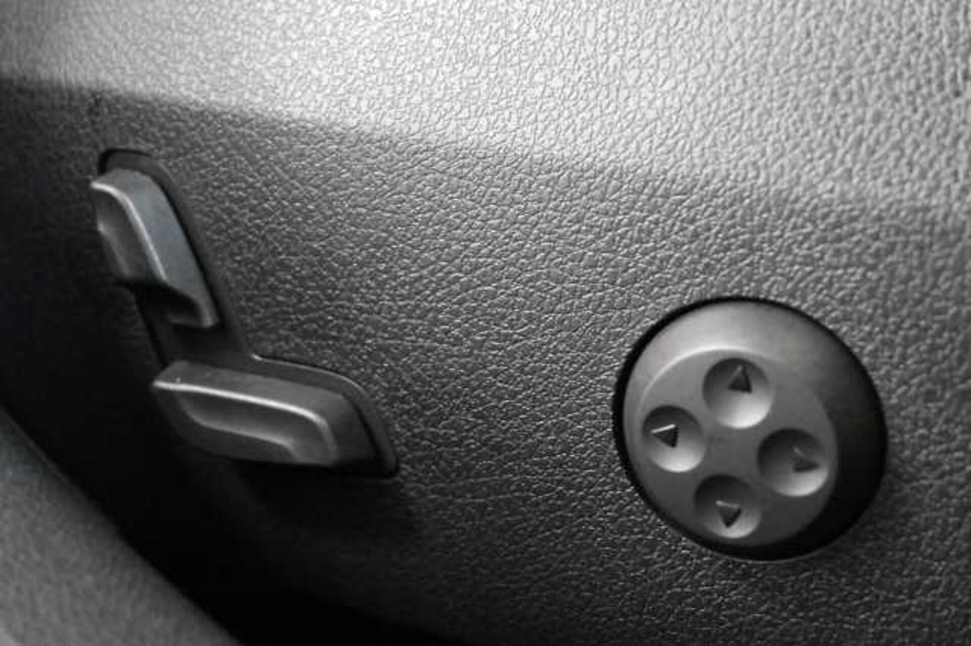 Mercedes-Benz E 220 2.0l - Nero