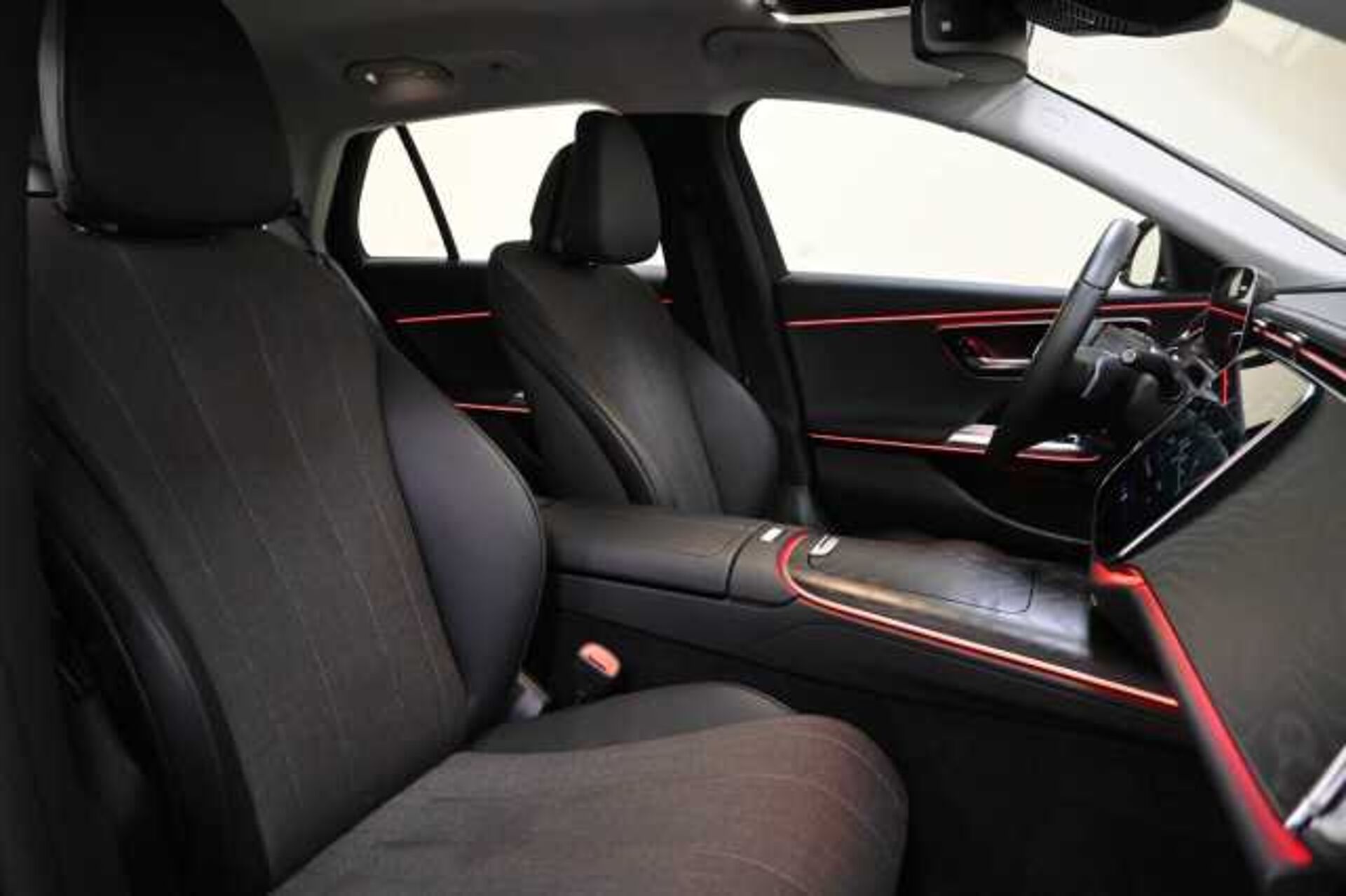 Mercedes-Benz E 220 2.0l - Nero