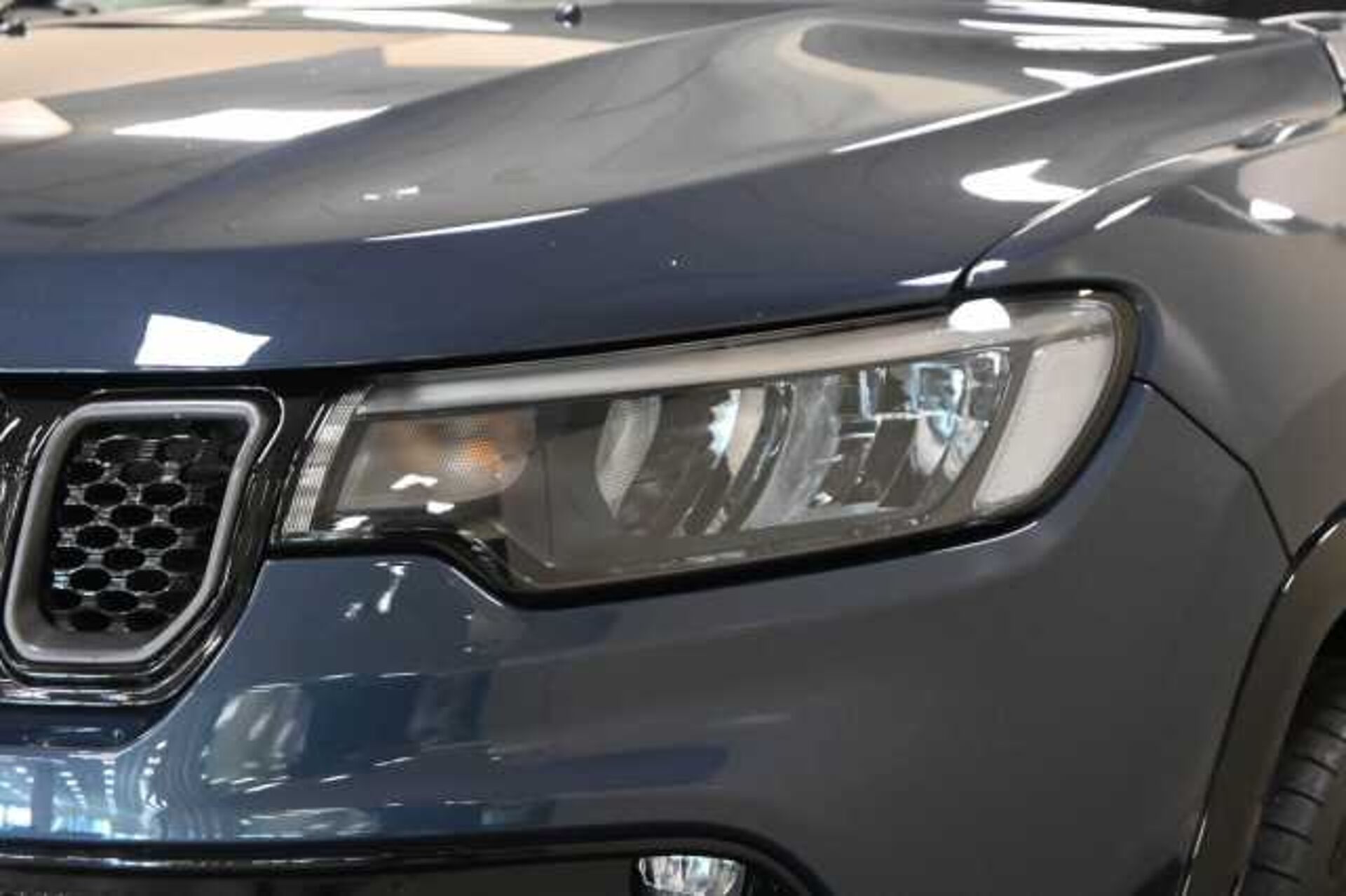 Jeep Compass 1.3l - Blu