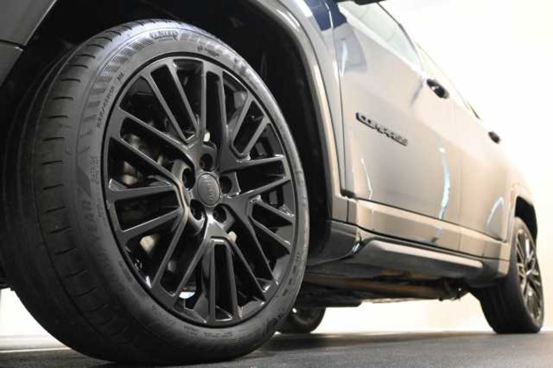 Jeep Compass 1.3l - Blu