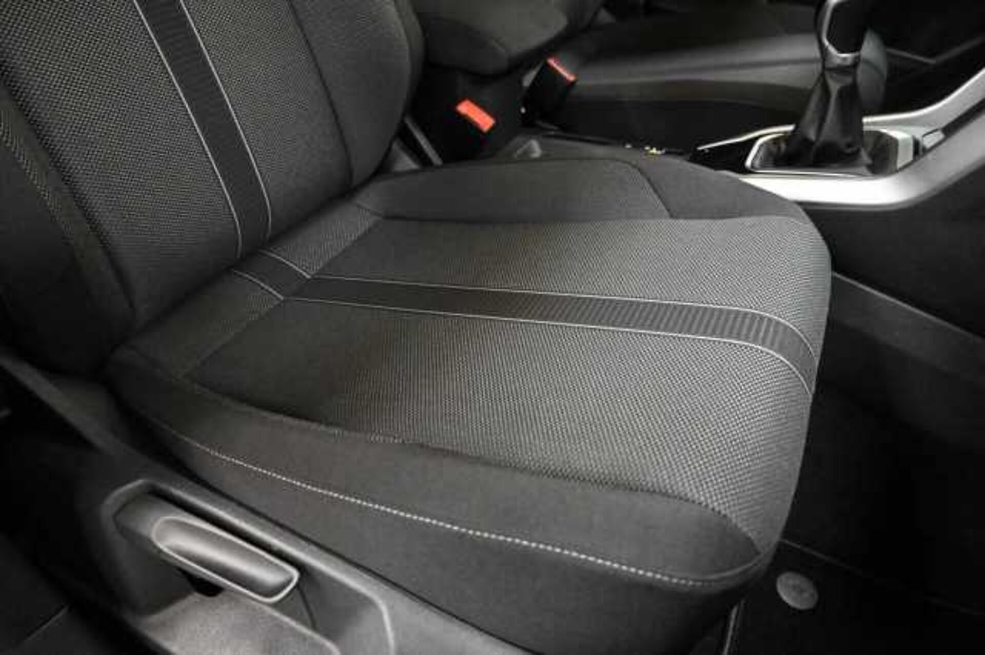 Volkswagen T-Roc 1.0l - Grigio