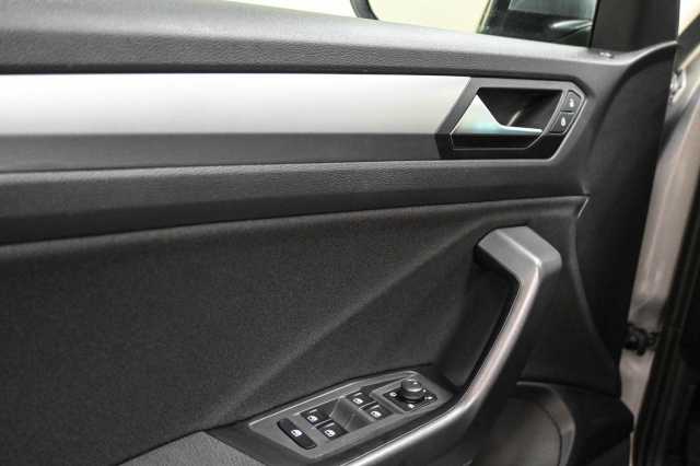 Volkswagen T-Roc 1.0l - Grigio
