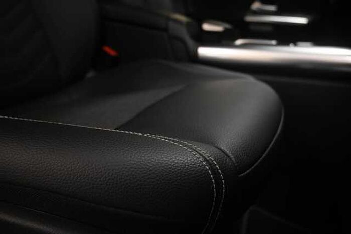 Mercedes-Benz GLA 200 2l