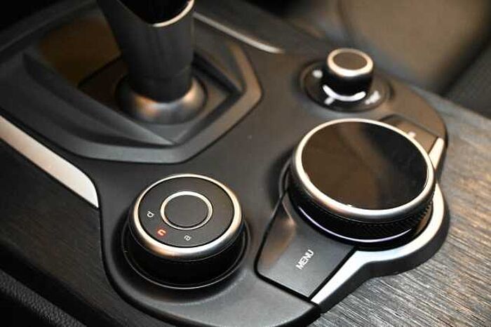 Alfa Romeo Stelvio 2.1l