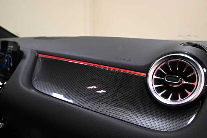 Mercedes-Benz GLA 200 2l