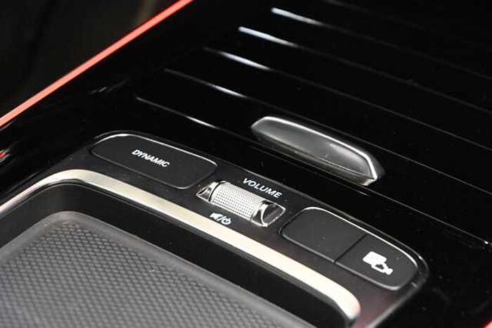 Mercedes-Benz GLA 200 2l