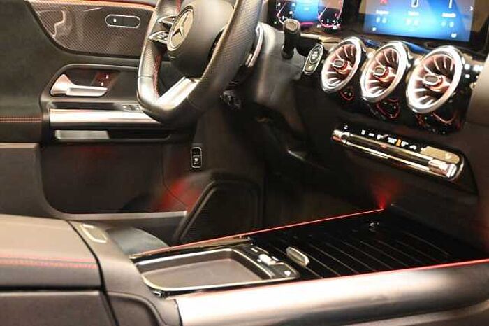 Mercedes-Benz GLA 200 2l