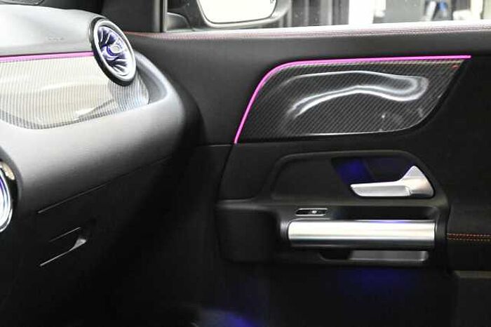 Mercedes-Benz GLA 200 2l