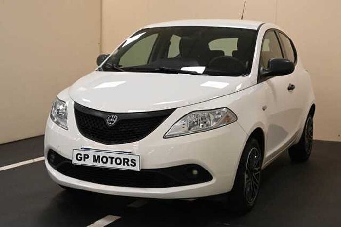 Lancia Ypsilon 1.2l