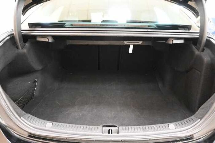 Mercedes-Benz E 220 2l