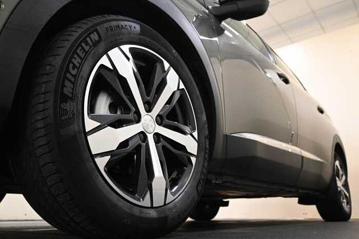Peugeot 5008 1.5l