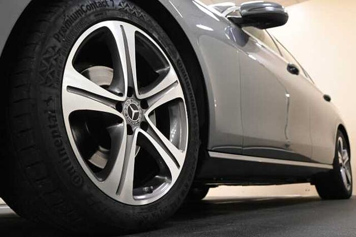 Mercedes-Benz E 200 1.6l