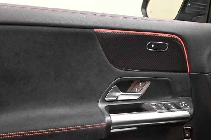 Mercedes-Benz GLA 200 2l