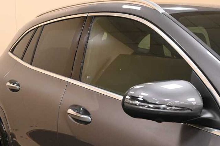 Mercedes-Benz GLA 200 2l