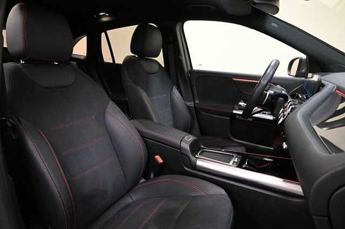 Mercedes-Benz GLA 200 2l