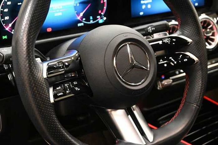 Mercedes-Benz GLA 200 2l